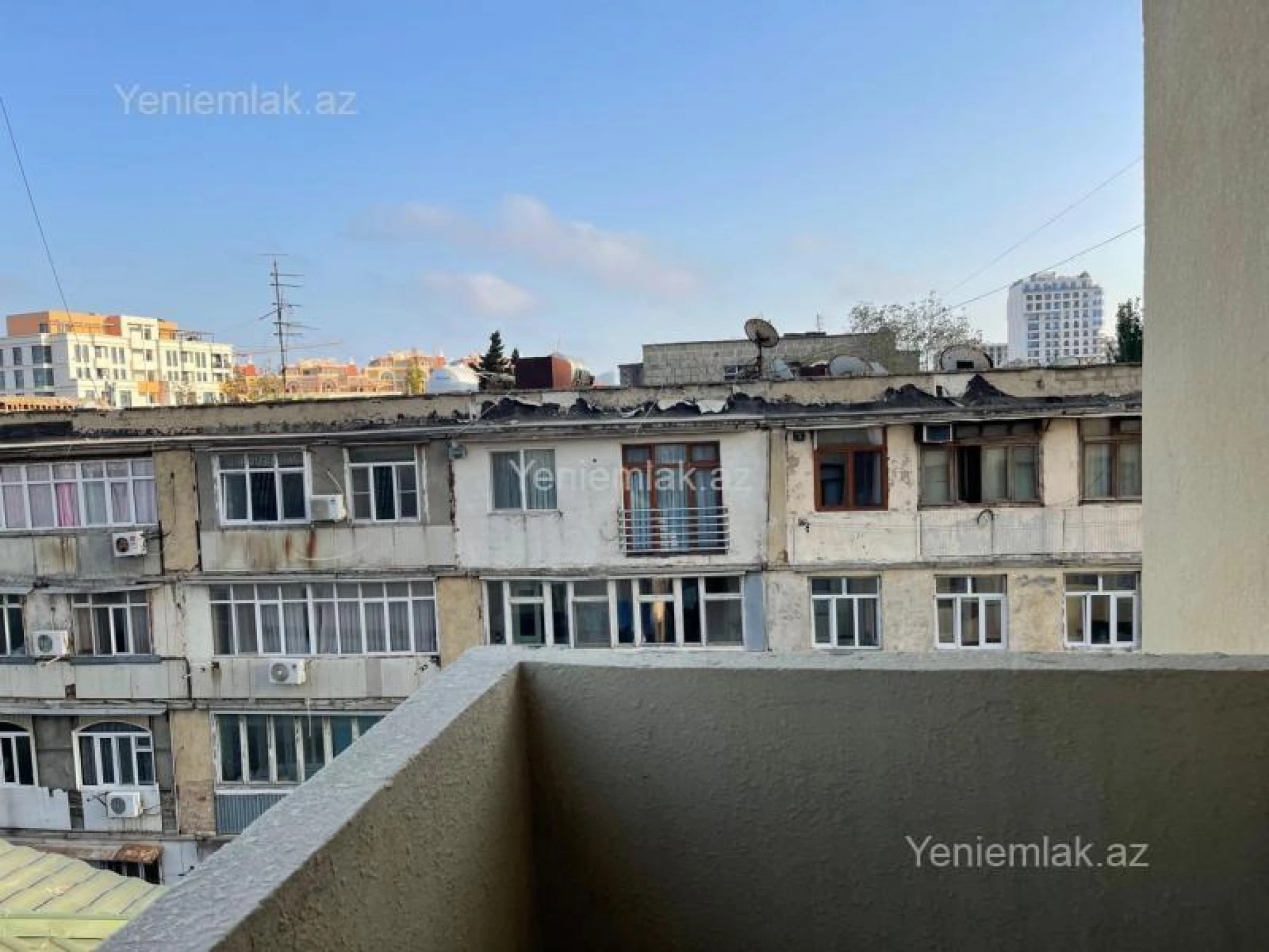 Satılır 3 otaqlı yeni tikili 140 m²