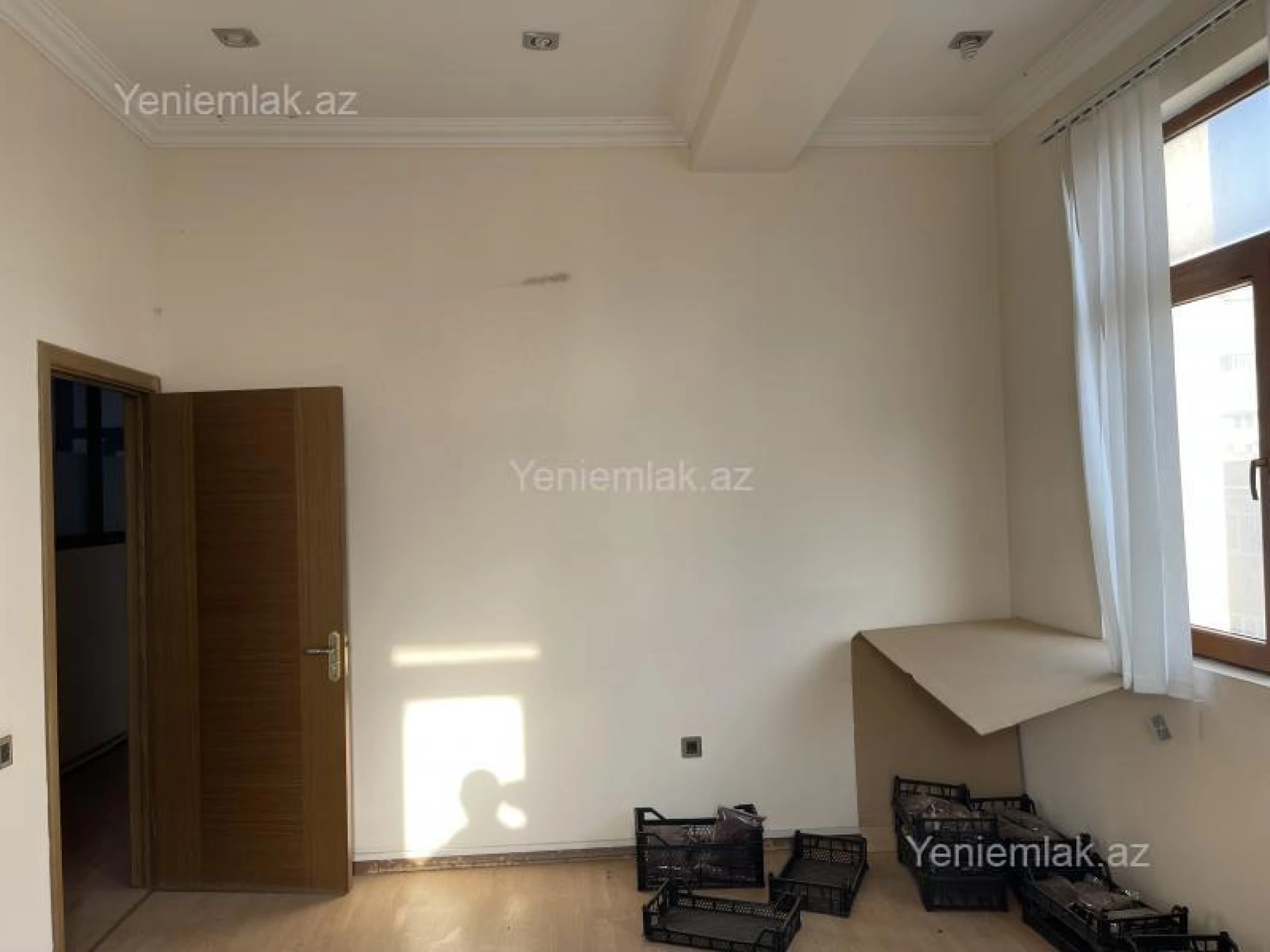 Satılır 3 otaqlı yeni tikili 140 m²