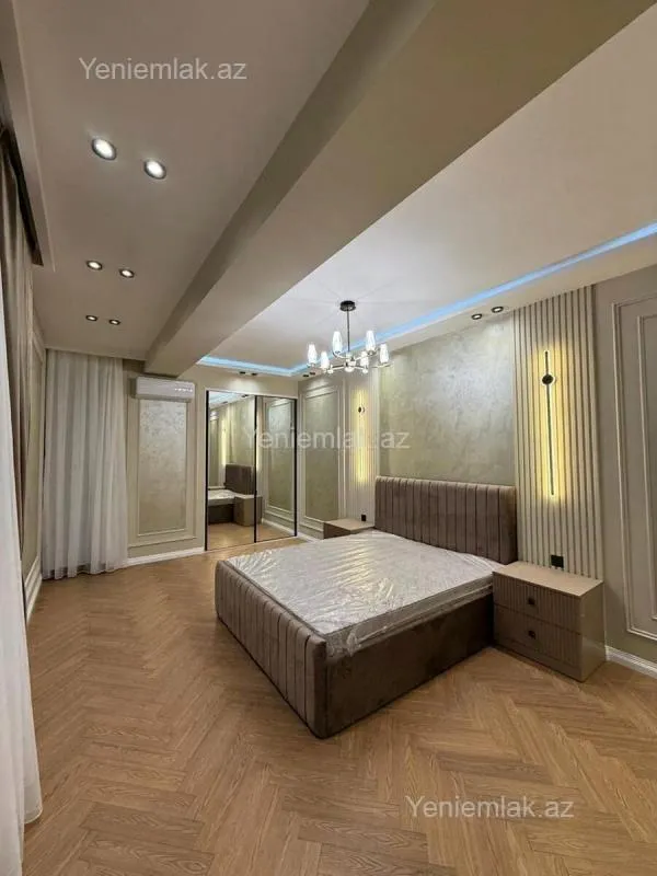 Satılır 4 otaqlı yeni tikili 138 m²