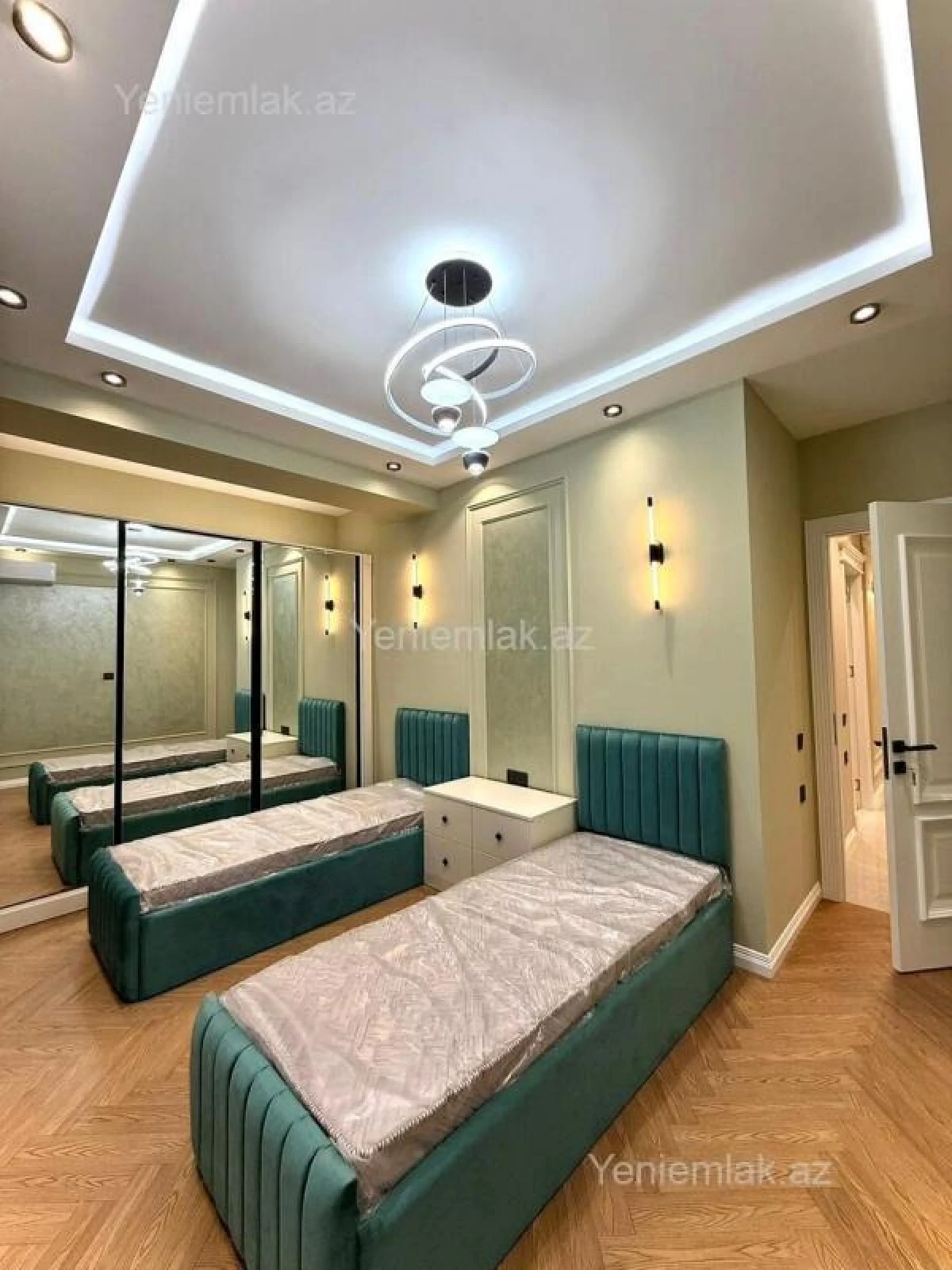 Satılır 4 otaqlı yeni tikili 138 m²