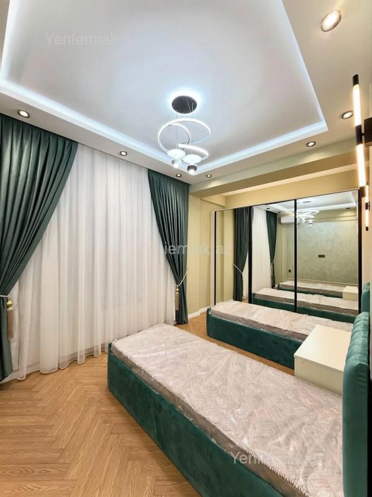 Satılır 4 otaqlı yeni tikili 138 m²
