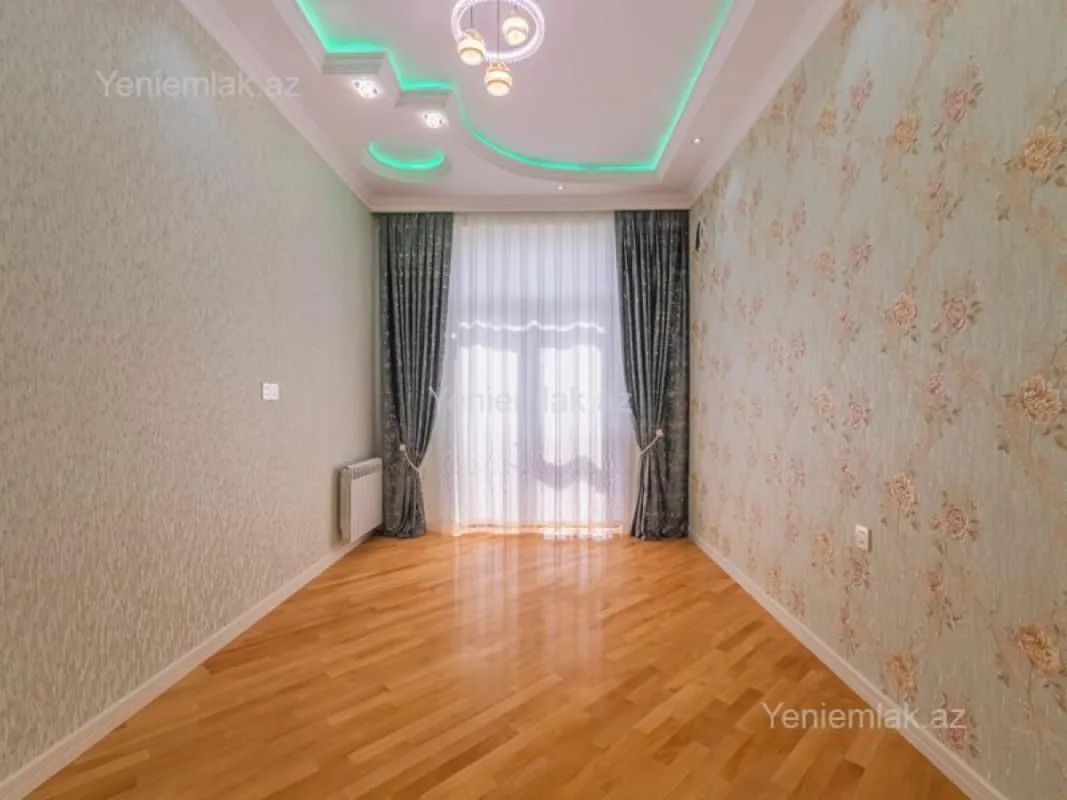 Satılır 3 otaqlı yeni tikili 102 m²
