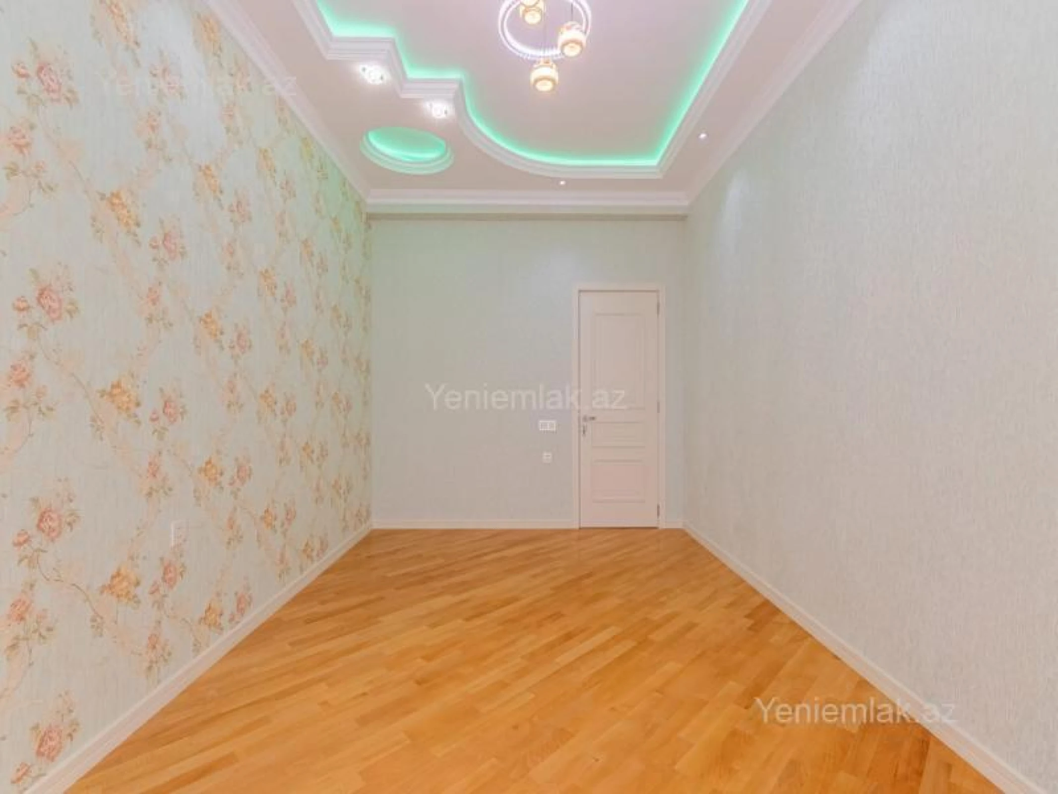 Satılır 3 otaqlı yeni tikili 102 m²
