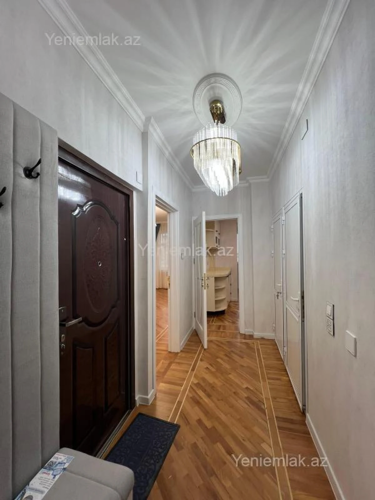 Satılır 2 otaqlı köhnə tikili 60 m²