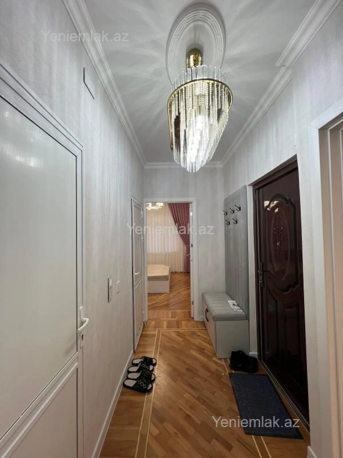 Satılır 2 otaqlı köhnə tikili 60 m²
