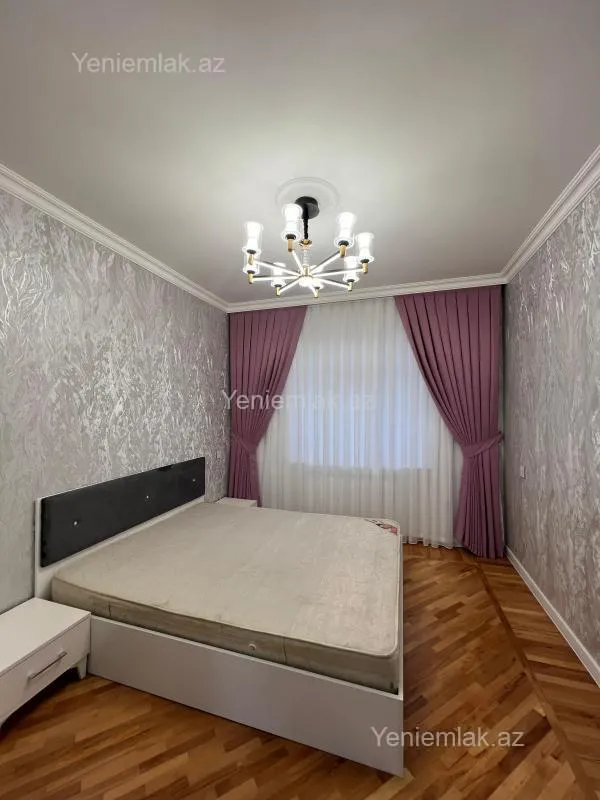 Satılır 2 otaqlı köhnə tikili 60 m²