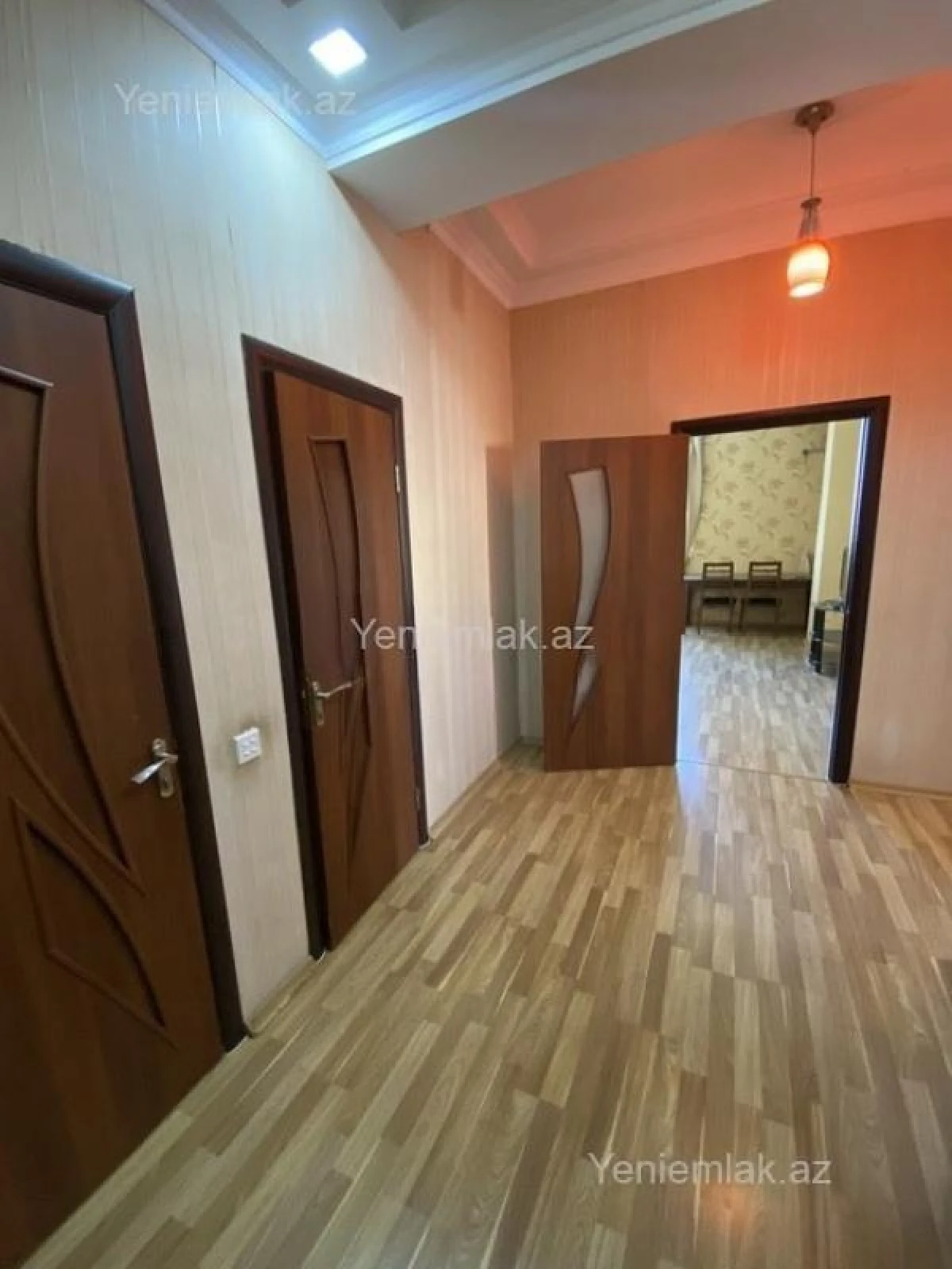 Satılır 2 otaqlı yeni tikili 90 m²