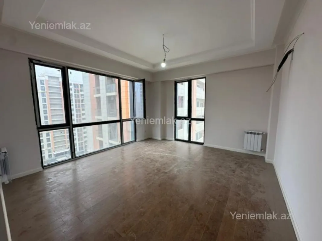 Satılır 3 otaqlı yeni tikili 82.03 m²