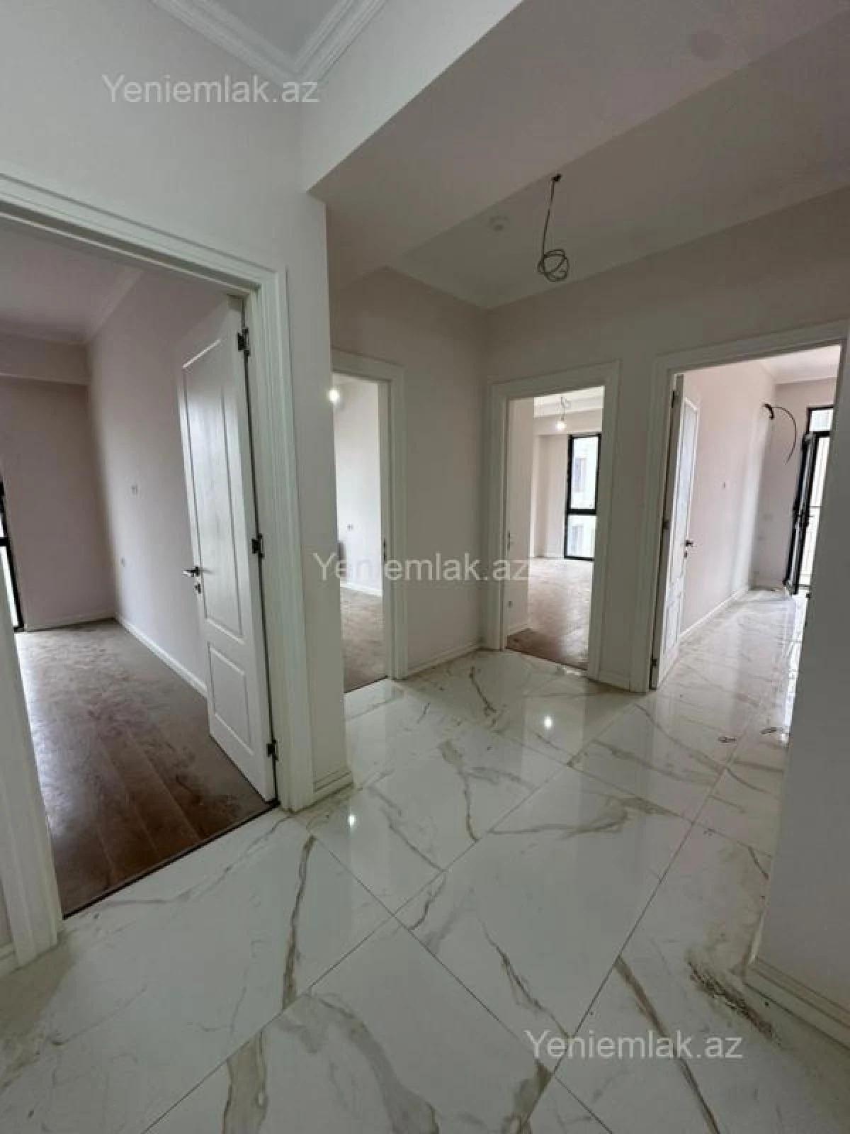 Satılır 3 otaqlı yeni tikili 82.03 m²
