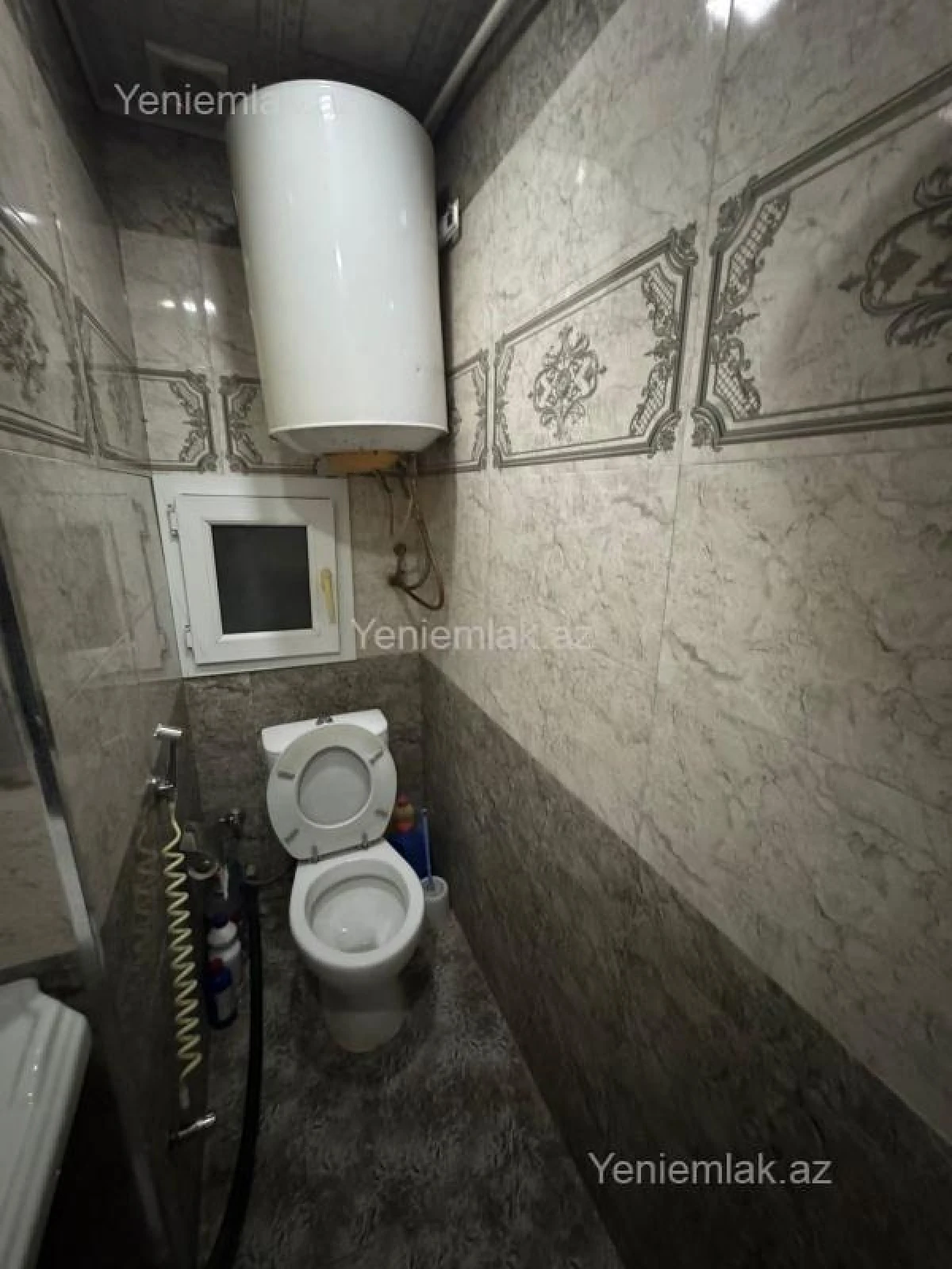 Satılır 2 otaqlı köhnə tikili 42 m²