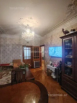 Satılır 3 otaqlı köhnə tikili 65 m²