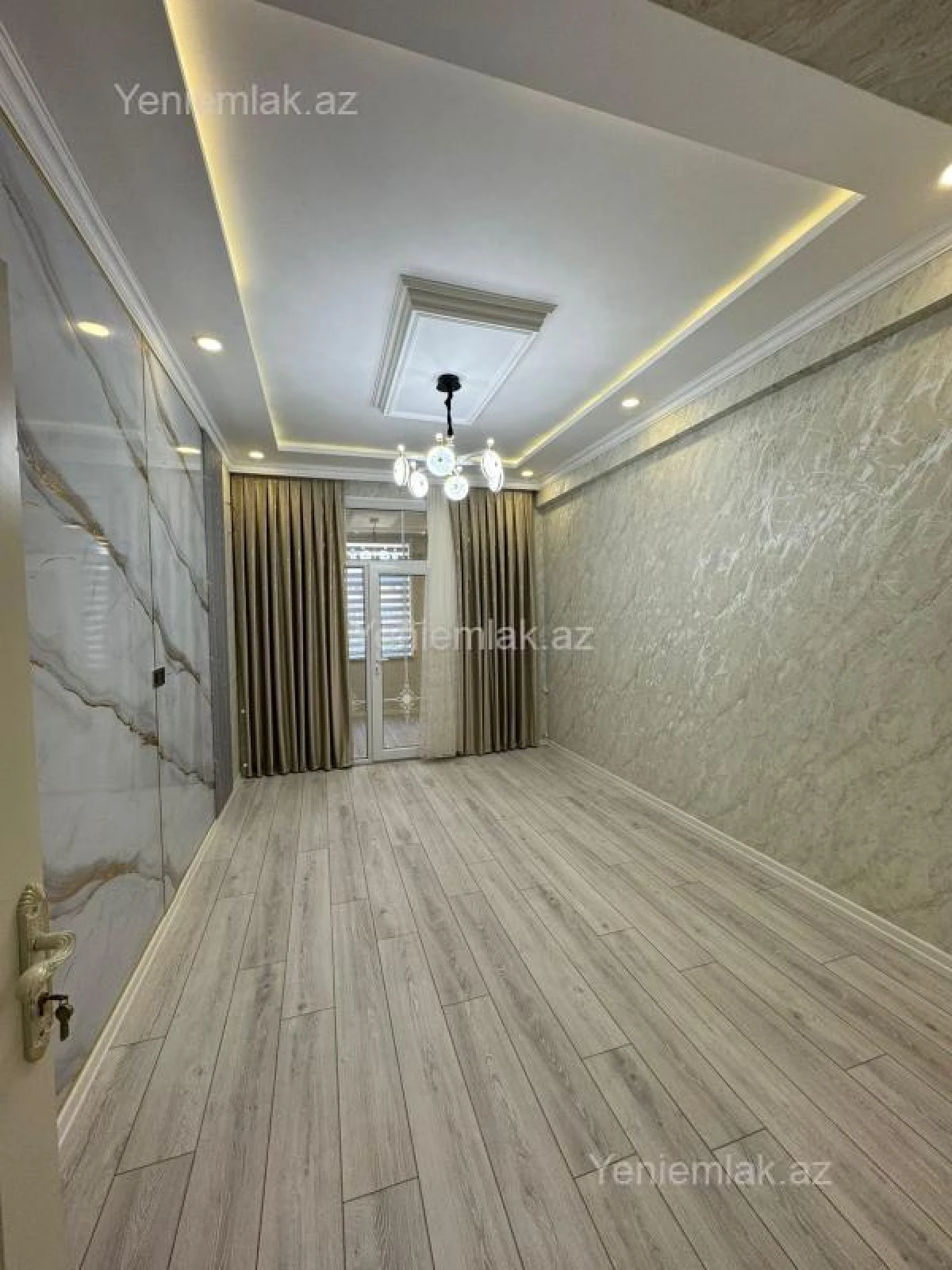 Satılır 2 otaqlı yeni tikili 65 m²