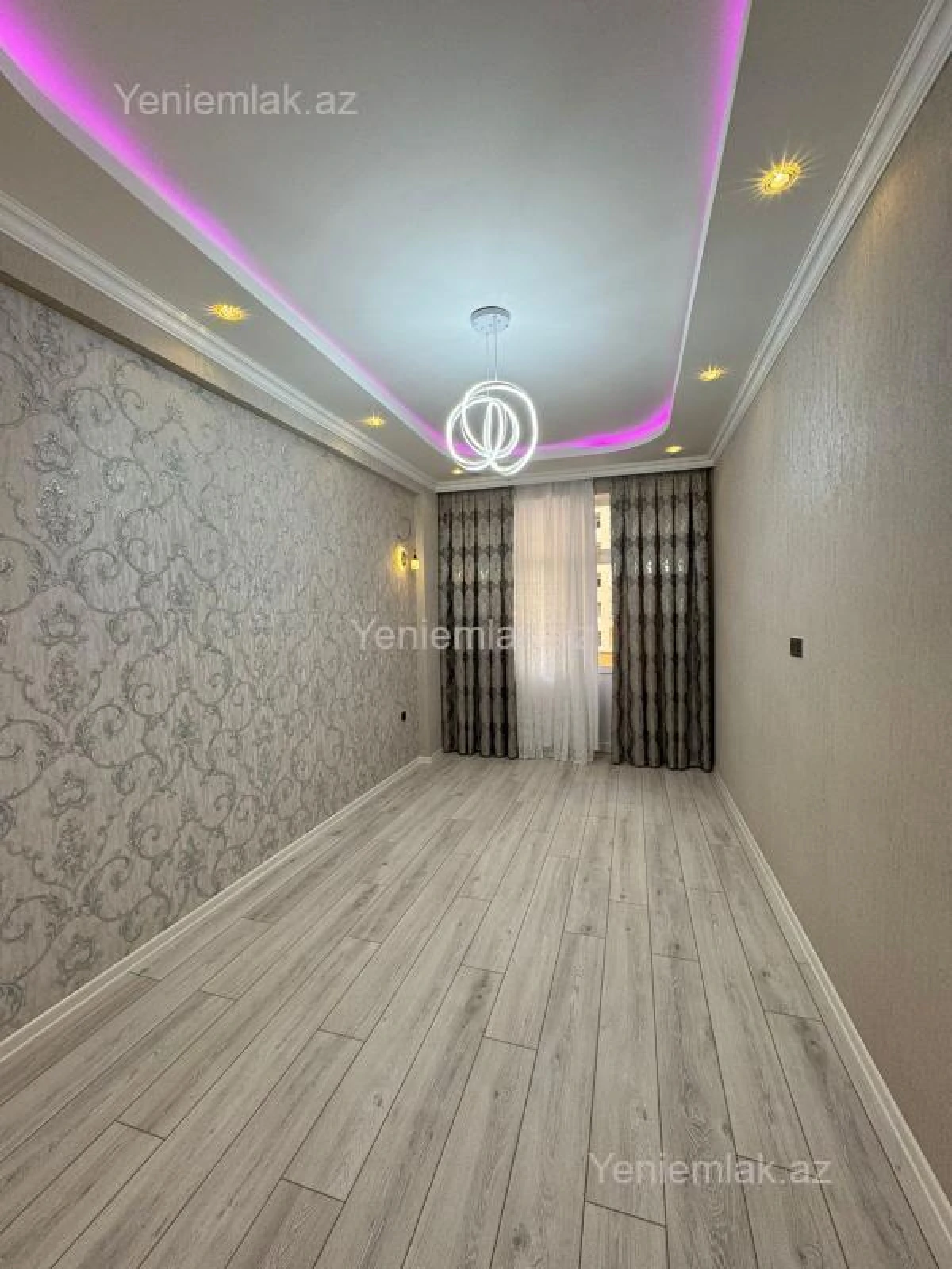 Satılır 2 otaqlı yeni tikili 65 m²