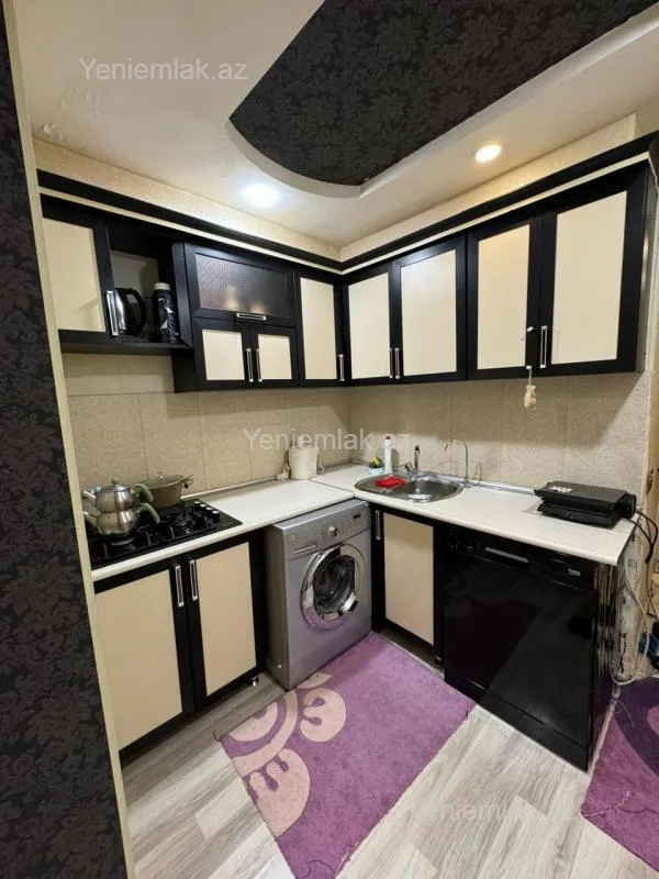 Satılır 3 otaqlı köhnə tikili 65 m²