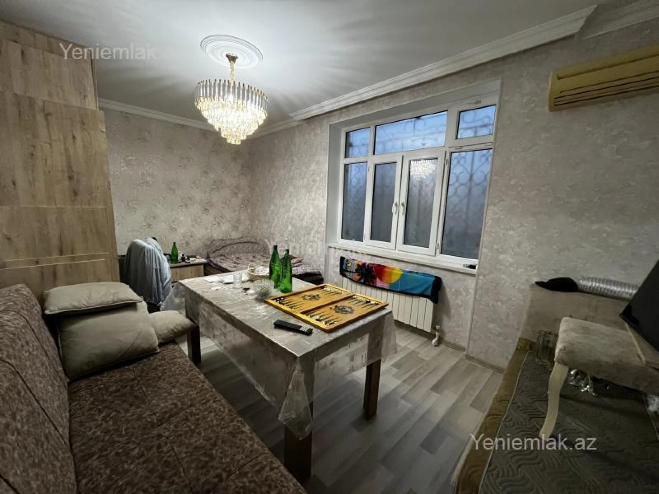 Satılır 2 otaqlı köhnə tikili 56 m²