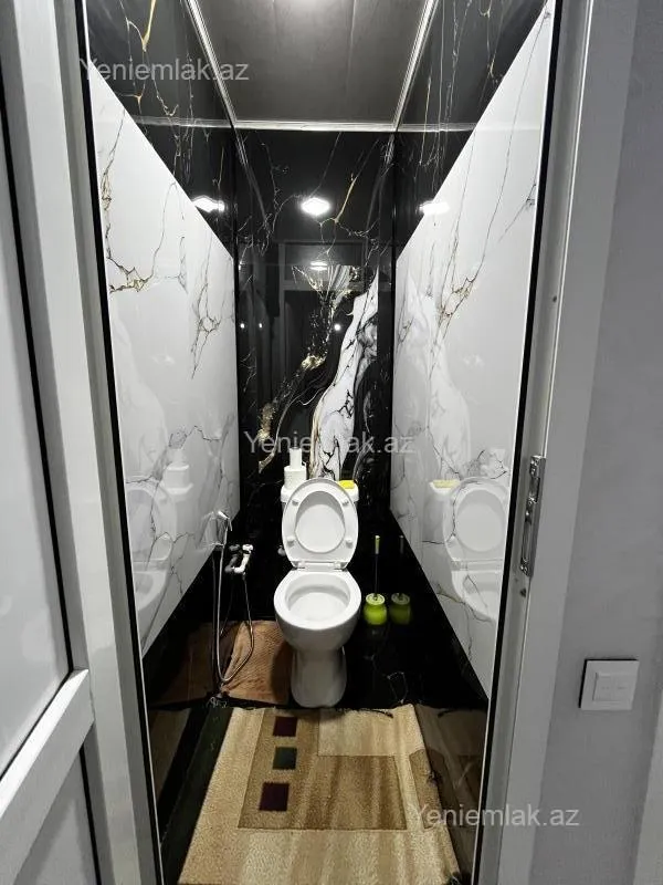 Satılır 2 otaqlı köhnə tikili 56 m²