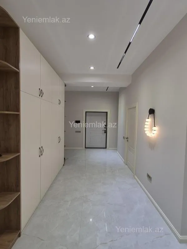 Satılır 2 otaqlı yeni tikili 73 m²
