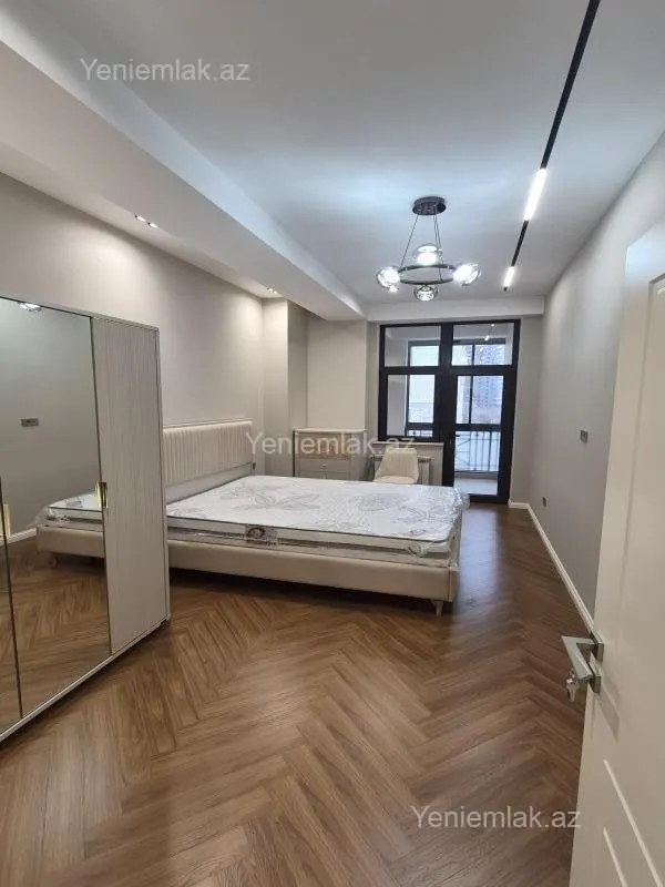 Satılır 2 otaqlı yeni tikili 73 m²