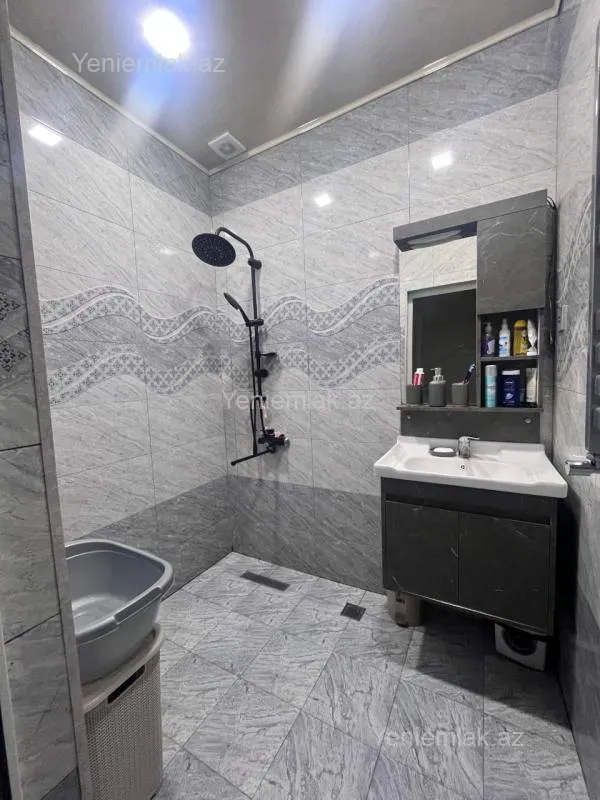 Satılır 3 otaqlı yeni tikili 66 m²