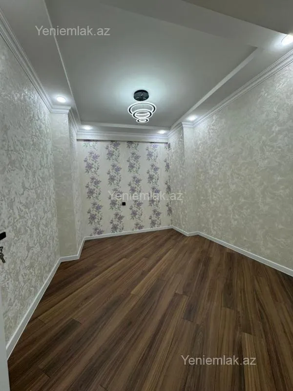 Satılır 2 otaqlı yeni tikili 105 m²