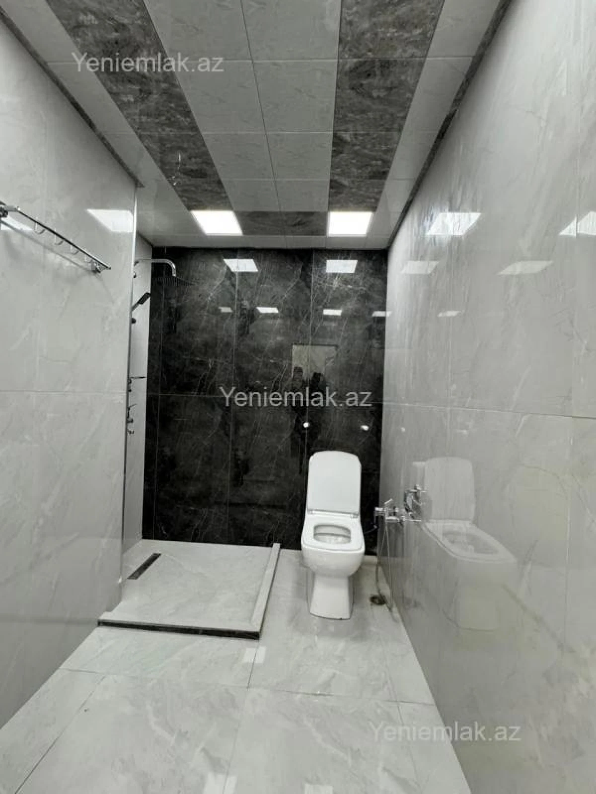 Satılır 2 otaqlı yeni tikili 105 m²