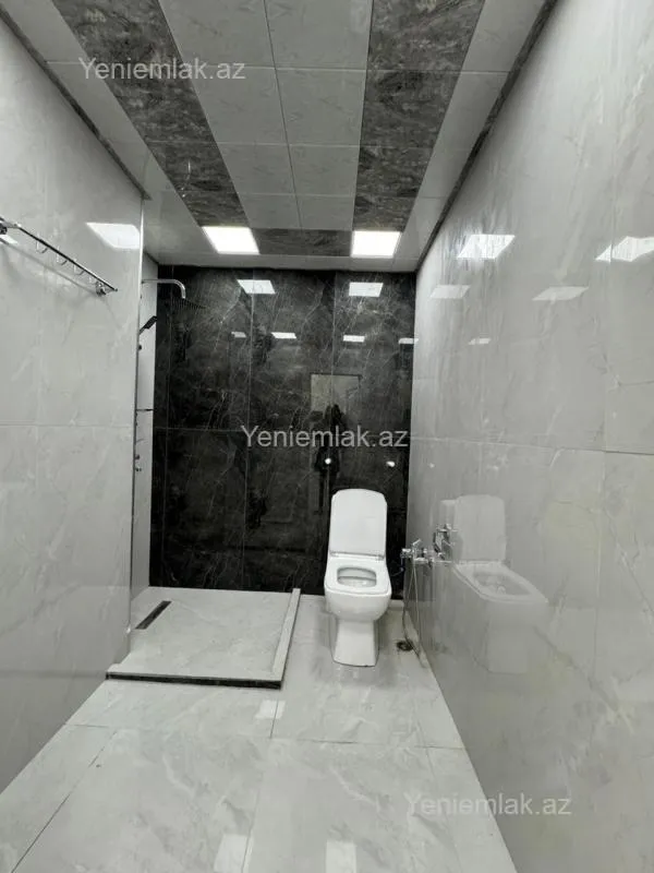 Satılır 2 otaqlı yeni tikili 105 m²
