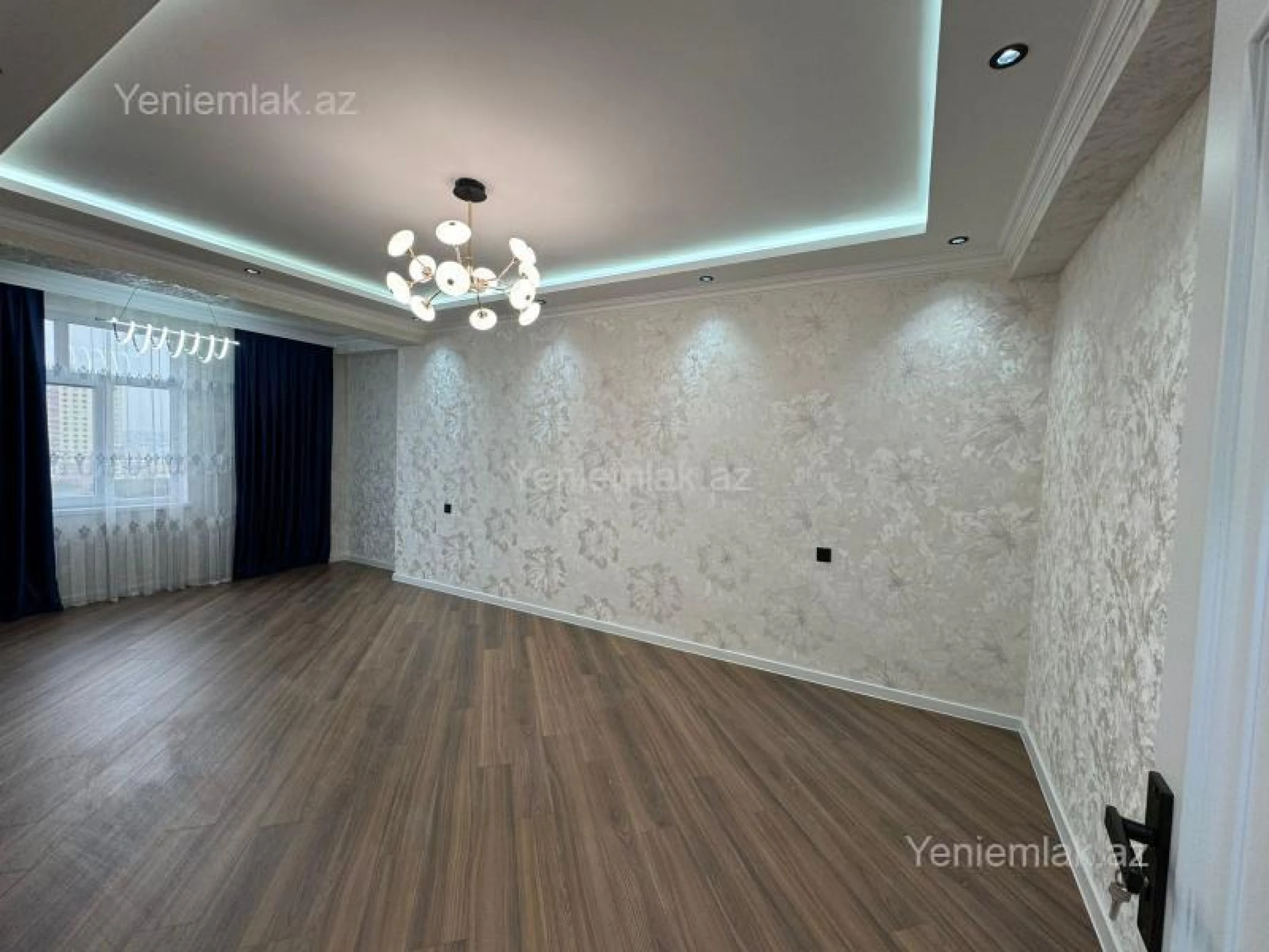 Satılır 2 otaqlı yeni tikili 105 m²