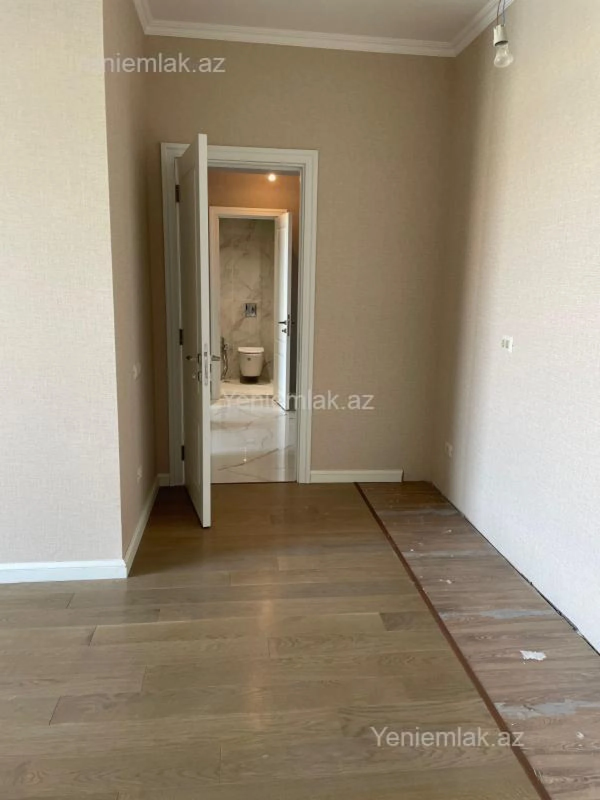 Satılır 3 otaqlı yeni tikili 73 m²