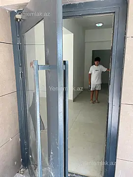 Satılır 3 otaqlı yeni tikili 73 m²