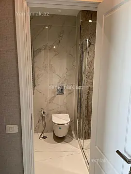 Satılır 3 otaqlı yeni tikili 73 m²