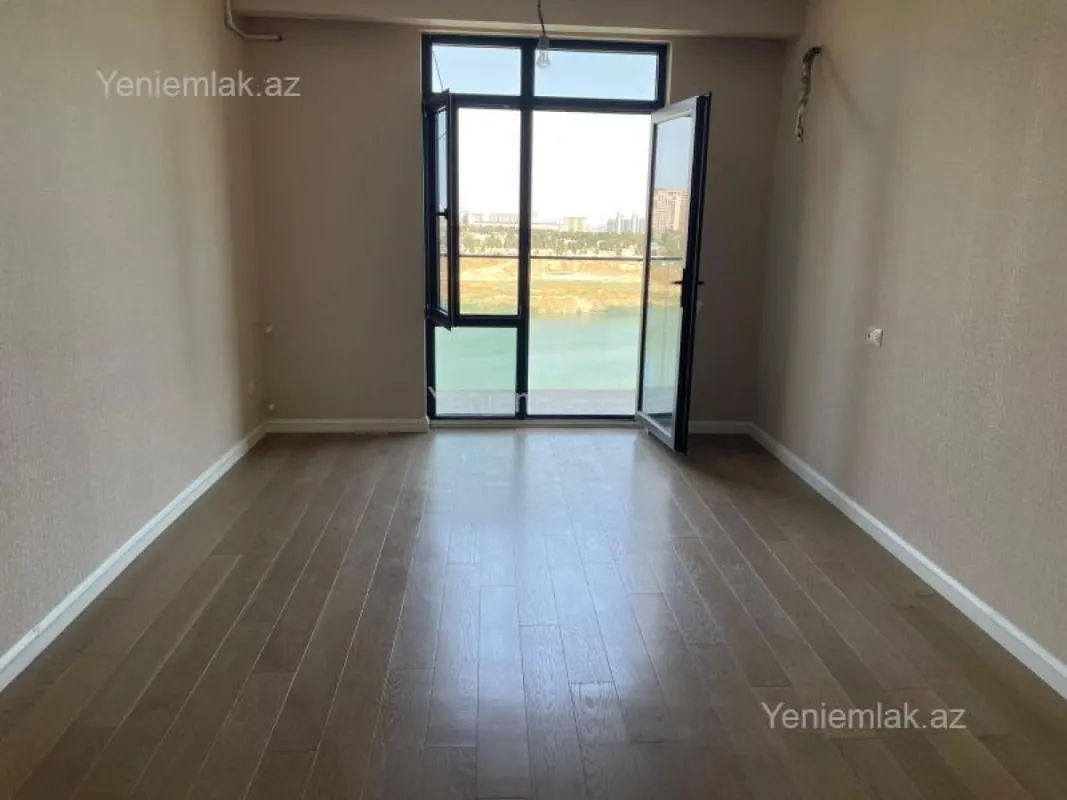 Satılır 3 otaqlı yeni tikili 73 m²