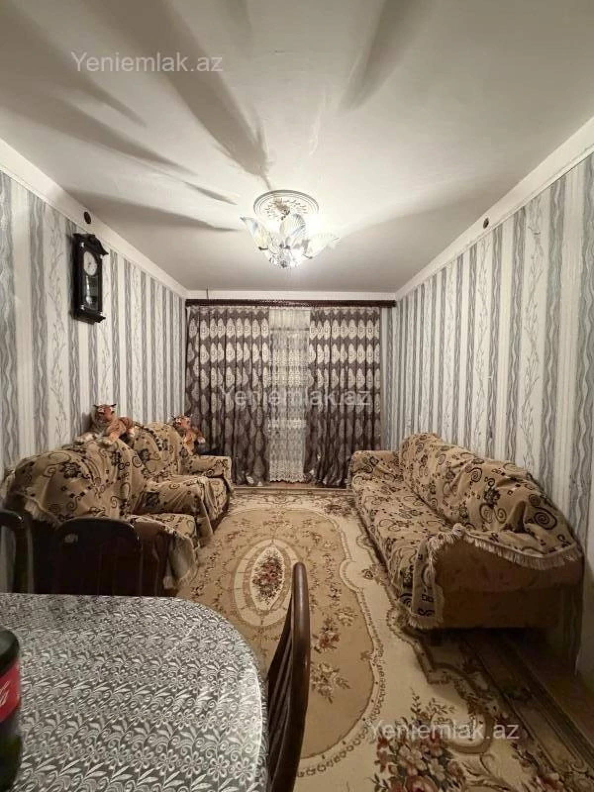 Satılır 2 otaqlı köhnə tikili 60 m²