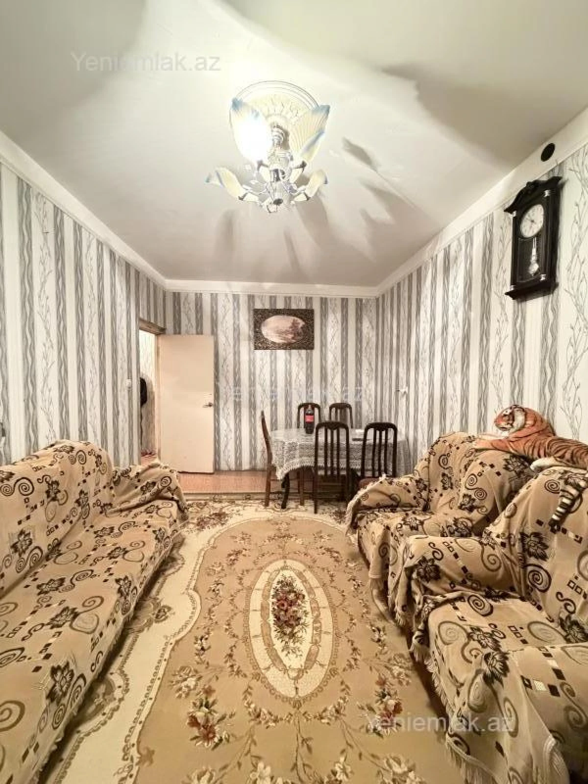 Satılır 2 otaqlı köhnə tikili 60 m²