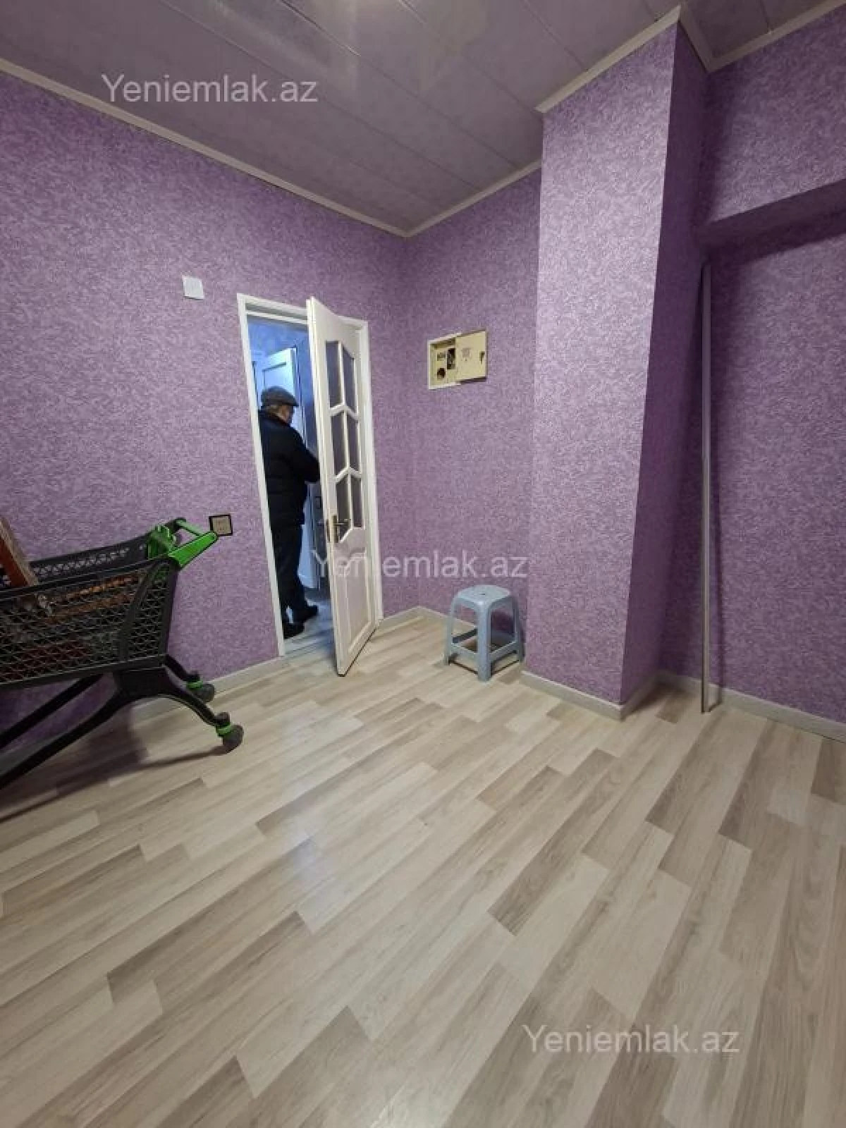 Satılır 3 otaqlı köhnə tikili 46 m²