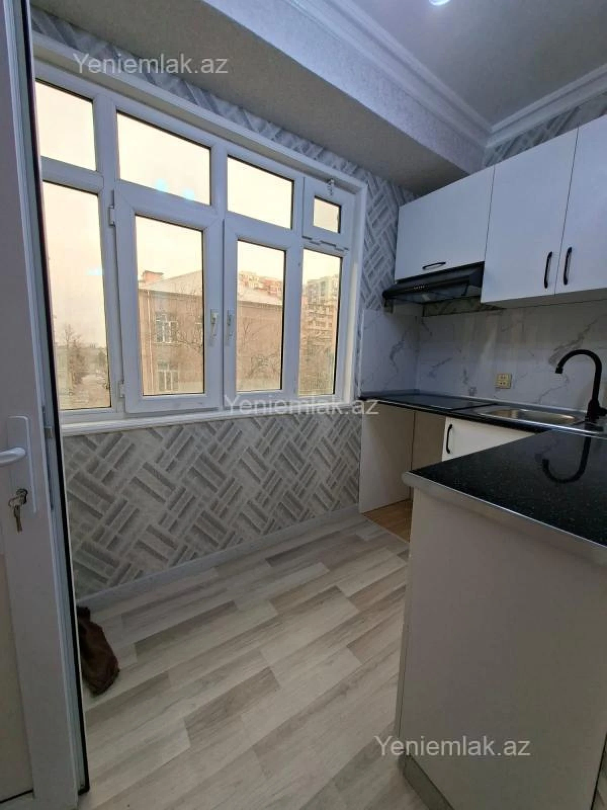 Satılır 3 otaqlı köhnə tikili 46 m²