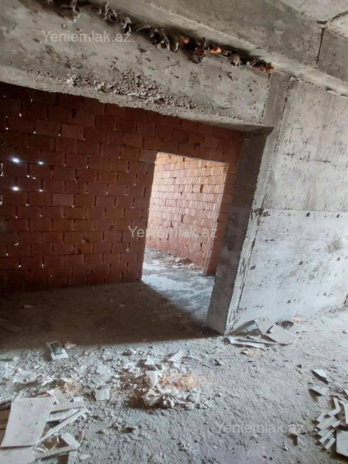 Satılır 2 otaqlı yeni tikili 78 m²