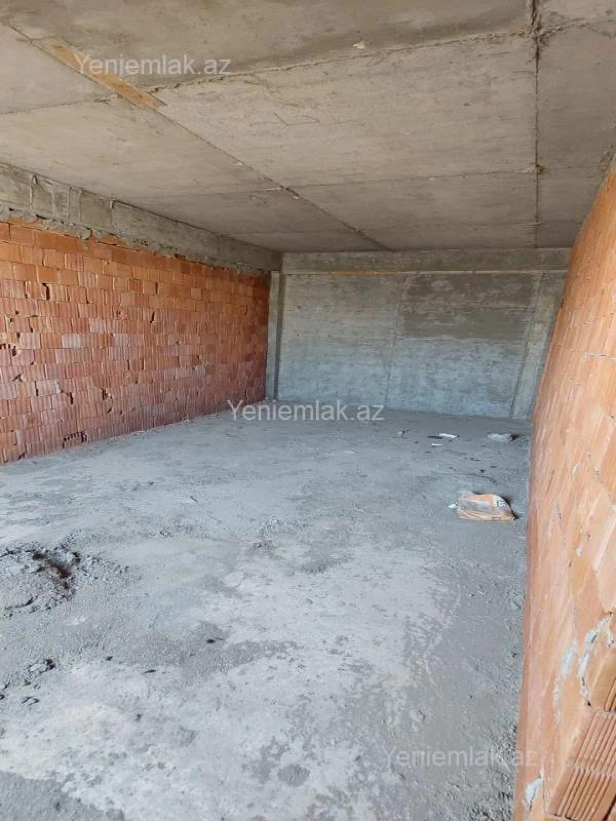 Satılır 2 otaqlı yeni tikili 78 m²