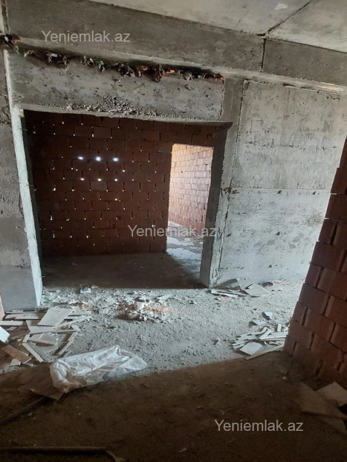 Satılır 2 otaqlı yeni tikili 78 m²