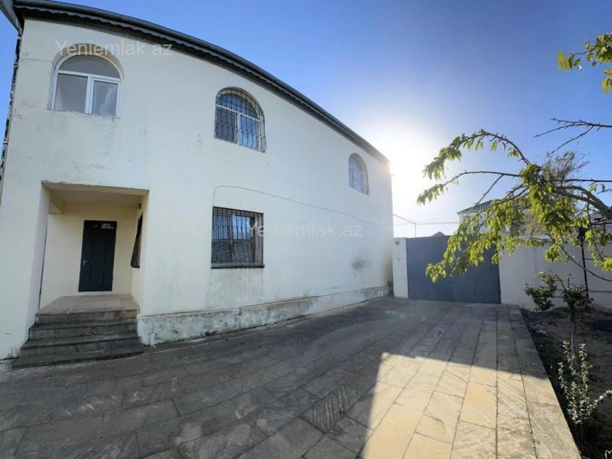 Satılır 7 otaqlı həyət evi 220 m²