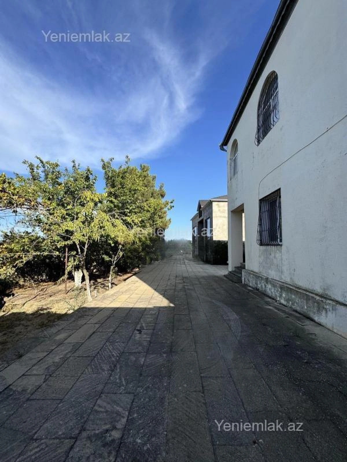 Satılır 7 otaqlı həyət evi 220 m²