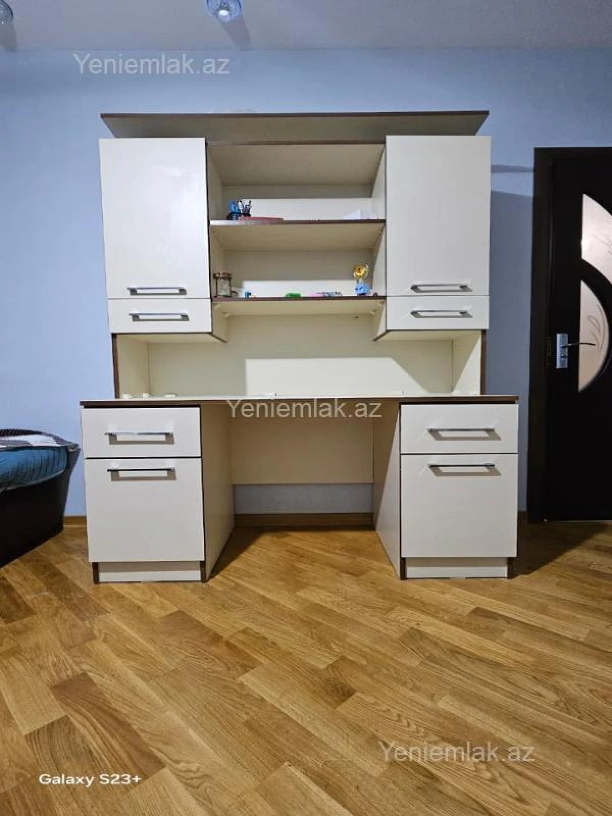 Satılır 3 otaqlı köhnə tikili 90 m²
