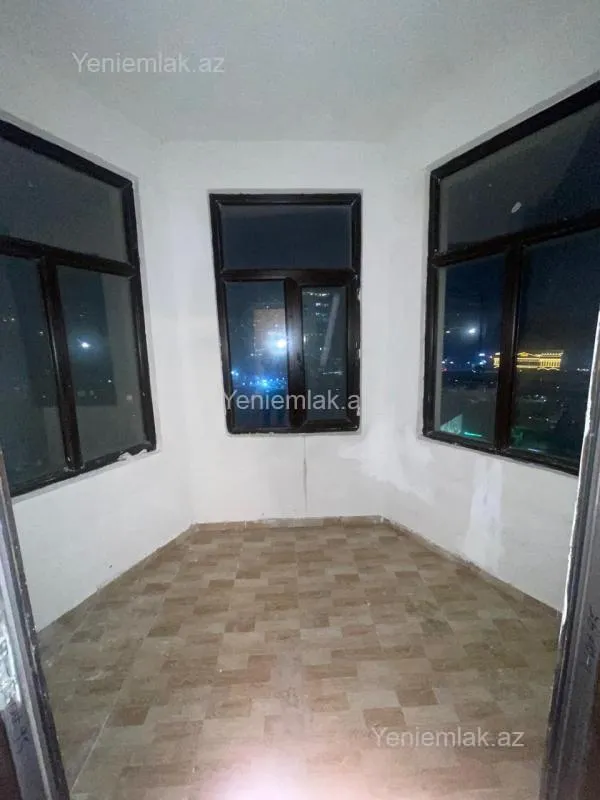 Satılır 2 otaqlı yeni tikili 95.5 m²