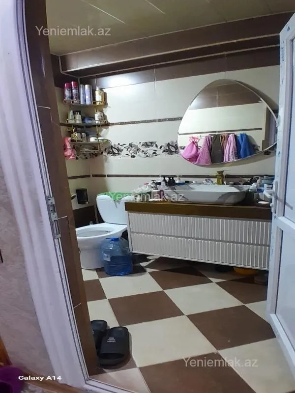 Satılır 3 otaqlı yeni tikili 93.8 m²