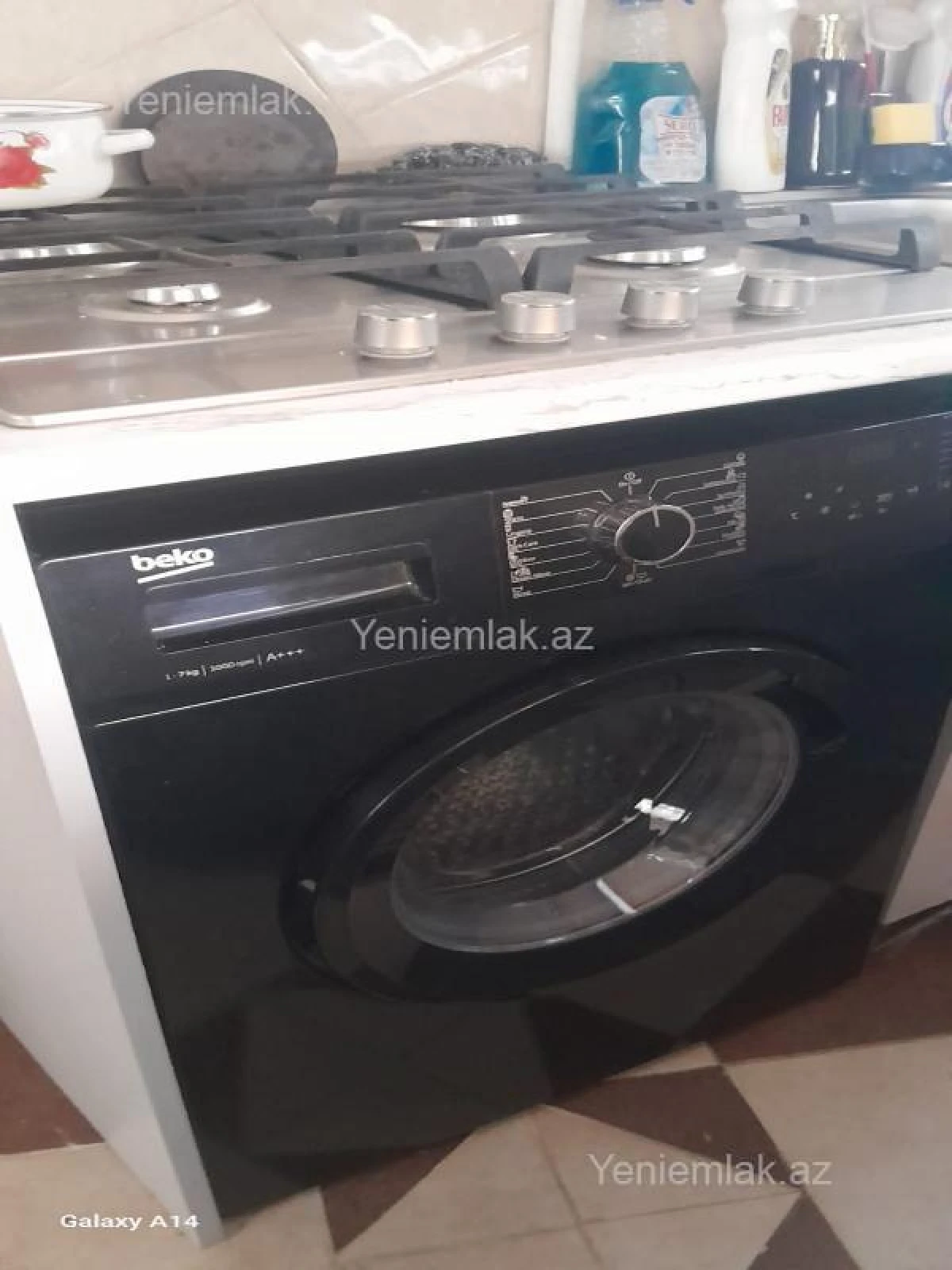 Satılır 3 otaqlı yeni tikili 93.8 m²