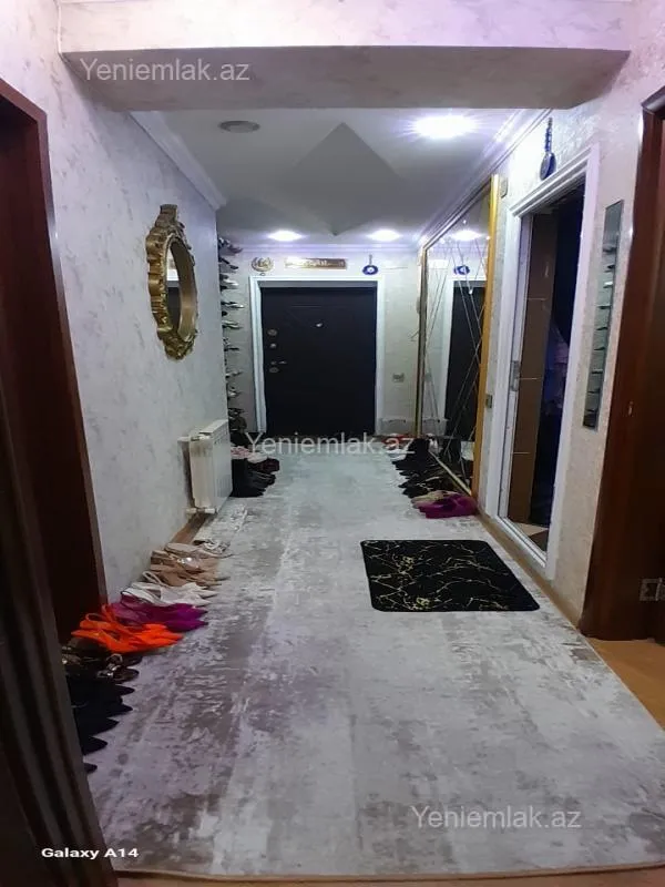 Satılır 3 otaqlı yeni tikili 93.8 m²