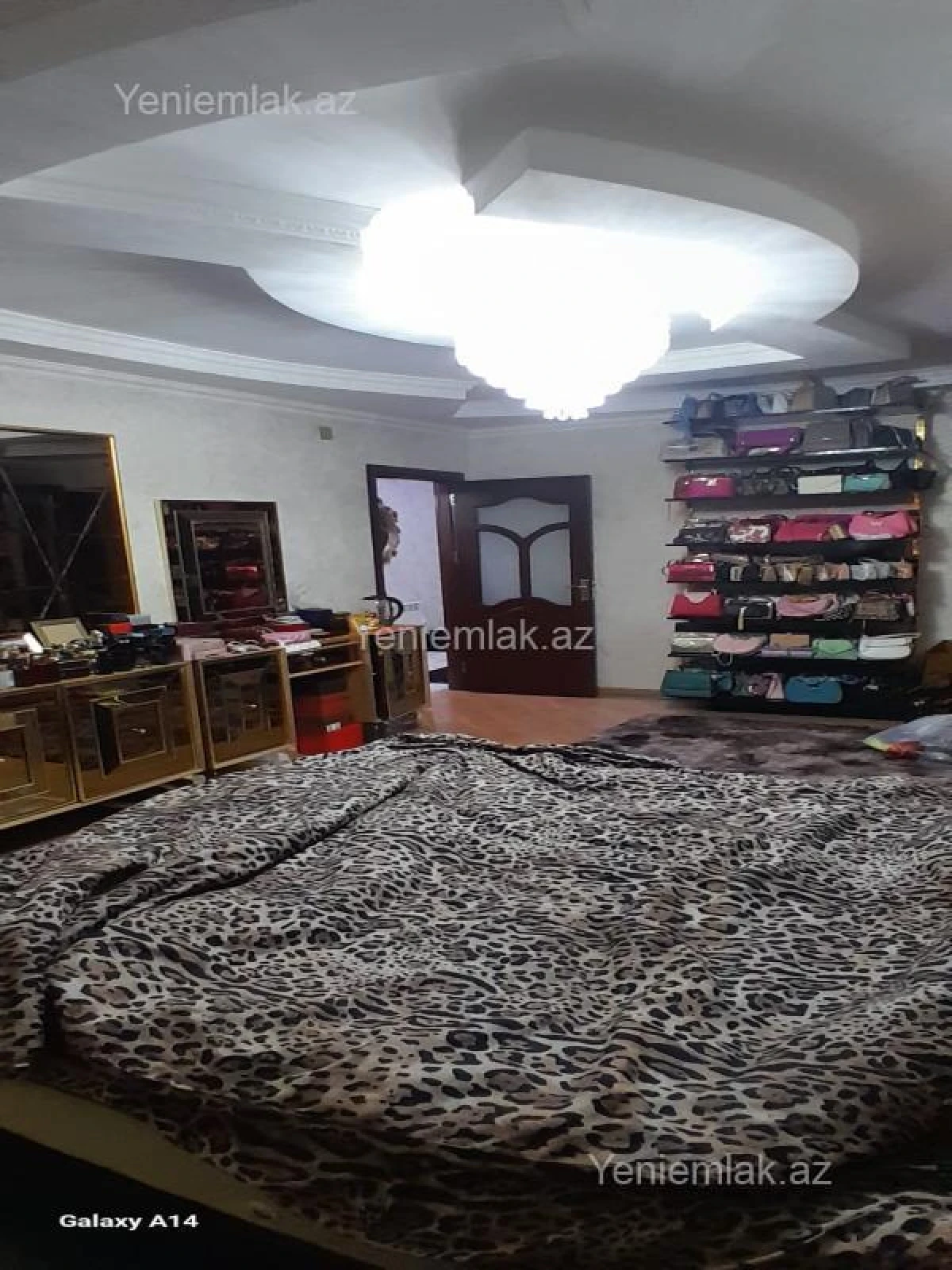 Satılır 3 otaqlı yeni tikili 93.8 m²