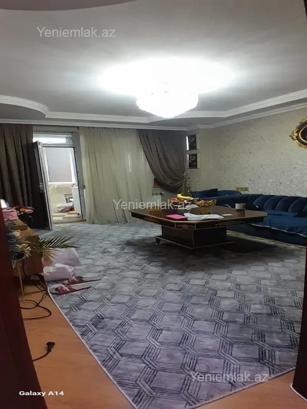 Satılır 3 otaqlı yeni tikili 93.8 m²