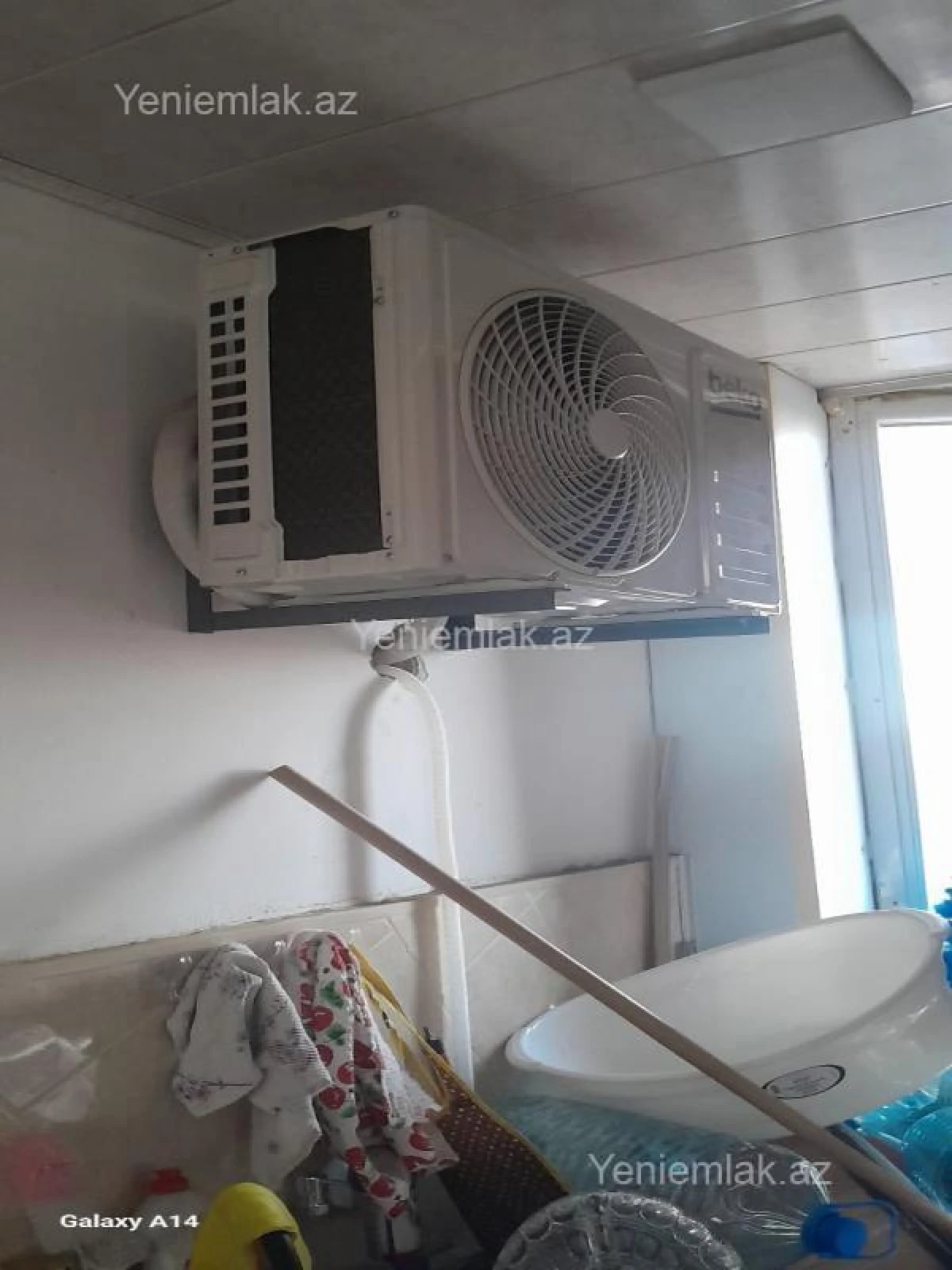 Satılır 3 otaqlı yeni tikili 93.8 m²