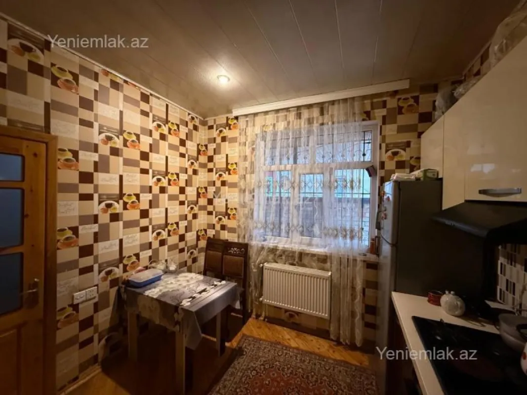 Satılır 3 otaqlı həyət evi 100 m²