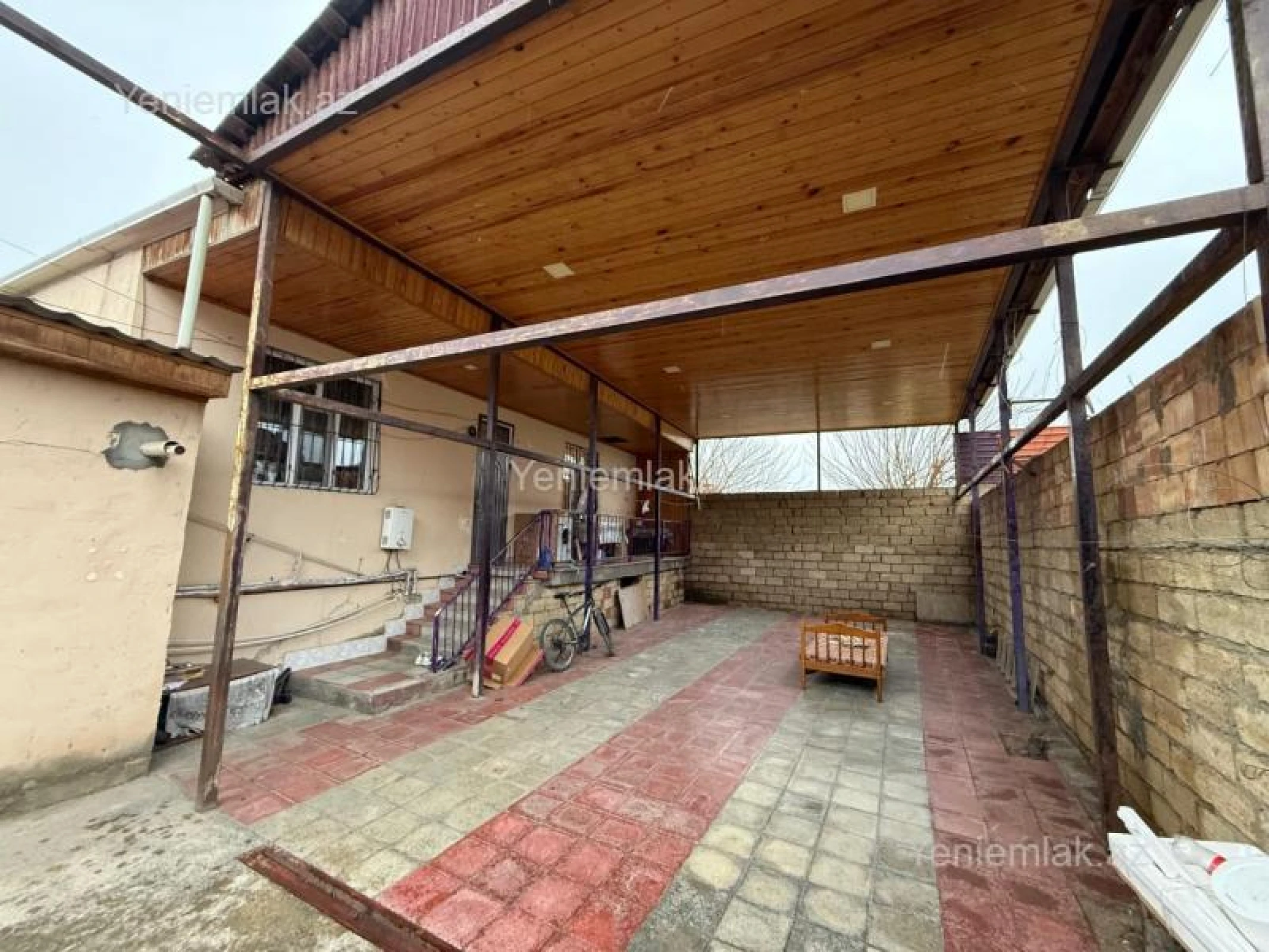 Satılır 3 otaqlı həyət evi 100 m²